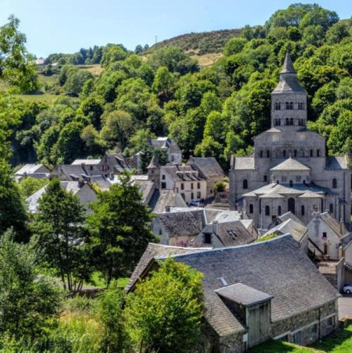 Lilas, Gite Saint Antoine, Orcival, Entre Sancy Et Volcans. エクステリア 写真